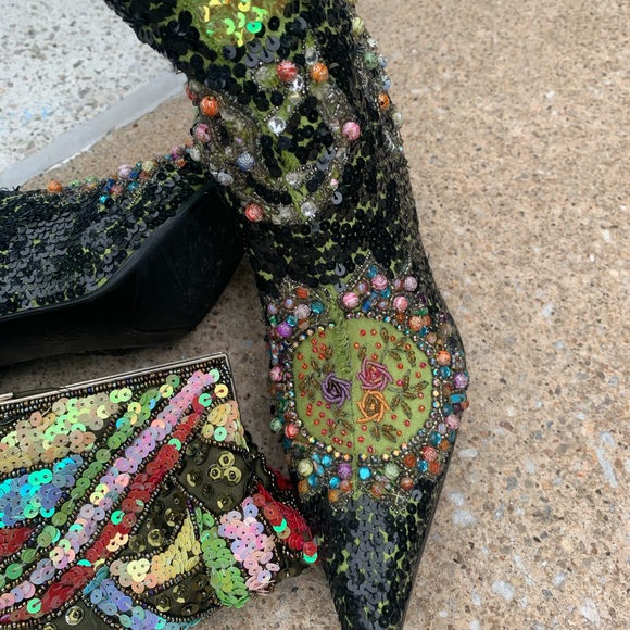One of a kind handmade boots - Picture 1 of 5